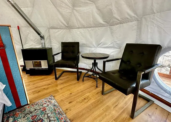 The Hub - Glamping - Grand Canyon West Dolan Springs