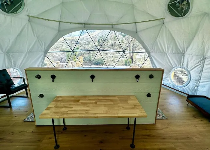 The Hub - Glamping - Grand Canyon West Dolan Springs
