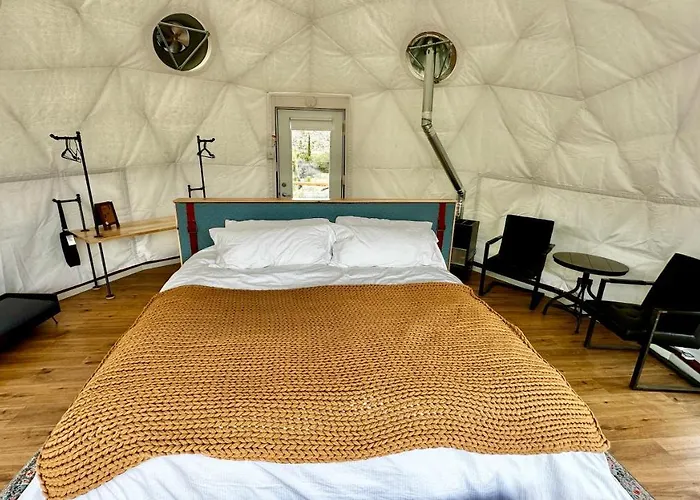 The Hub - Glamping - Grand Canyon West Hotel Dolan Springs